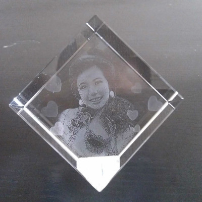 Square Crystal With Photo/Text Engraved Inside - The Name Jewellery™