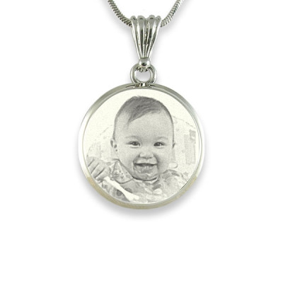 925 Sterling Silver Photo In Circle Pendant Necklace - The Name Jewellery™