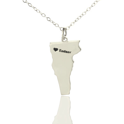 Custom Vermont State USA Map Necklace With Heart  Name Silver - The Name Jewellery™