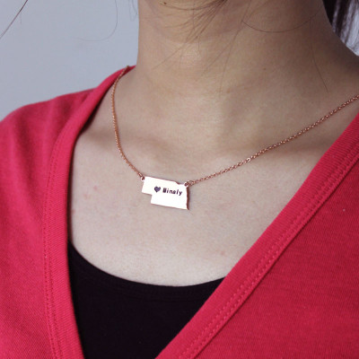 Custom Nebraska State Shaped Necklaces With Heart  Name Rose Gold - The Name Jewellery™