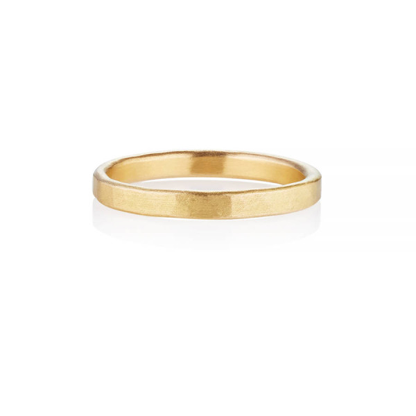 Arturo Hammered Wedding Ring For Men In Fairtrade Gold - The Name Jewellery™