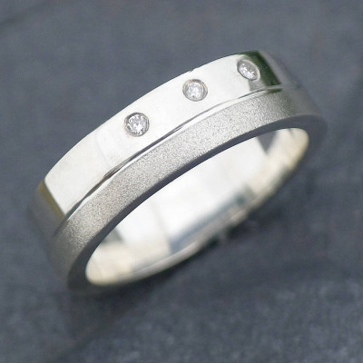 18ct Gold Handmade Mens Chunky Diamond Ring - The Name Jewellery™