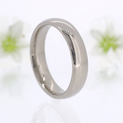Mens Comfort Fit 18ct Gold Wedding Ring - The Name Jewellery™