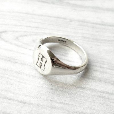 Personalised Round Initial Silver Signet Ring - The Name Jewellery™