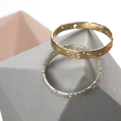 Precious 18ct Gold Ring Set With Diamonds - The Name Jewellery™
